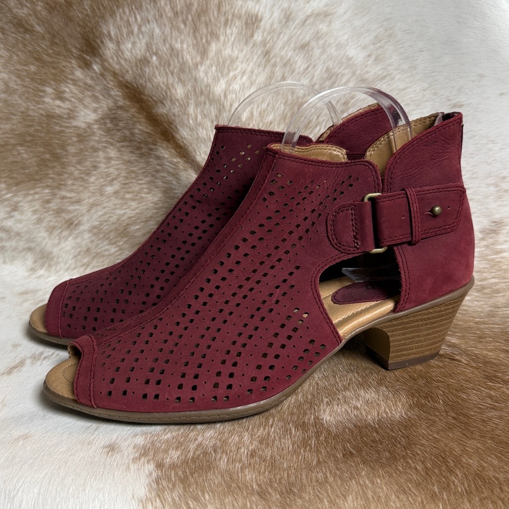 Earth Keri Burgundy Size 9b B13